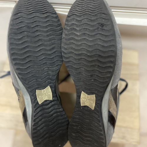 Hogan sneakers men's size 44 like new gray-beige