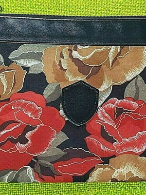 Vintage Women's Toiletry Bag with Floral Pattern Synthetic Fabric and Leather