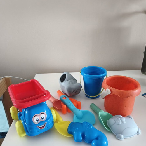 Baby beach toys used
