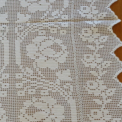 Handmade blanket 170x200 like new