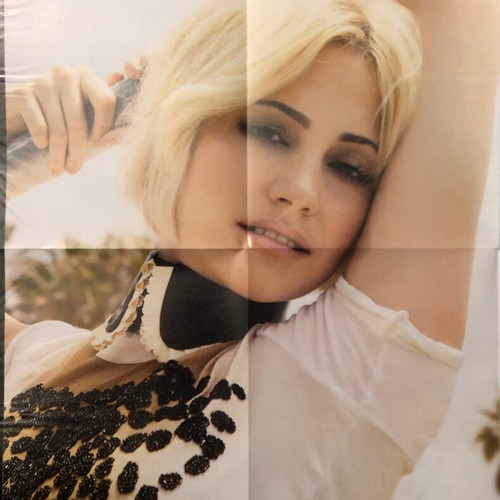 Pixie Lott poster like new, 2-page from Katerina magazine