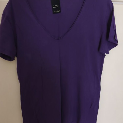 Men's blouses pack of 4 used, V-neck, colors white black purple pink, size Large