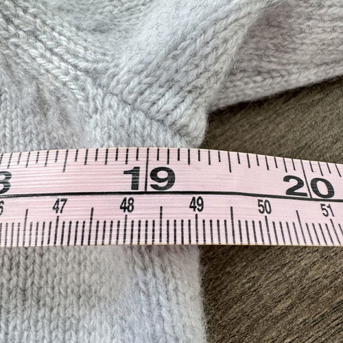 COS cashmere knitted sweater size S new, light grey