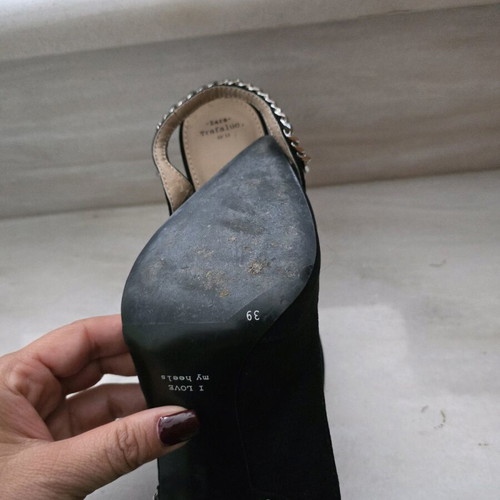 Women's slingback shoes size 39 like new