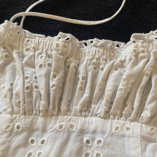 White Pull & Bear dress with strap and perforated design like new