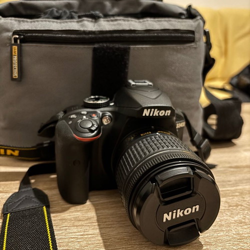 Nikon D3400 Kit like new with 18-55mm and 55-200mm lenses