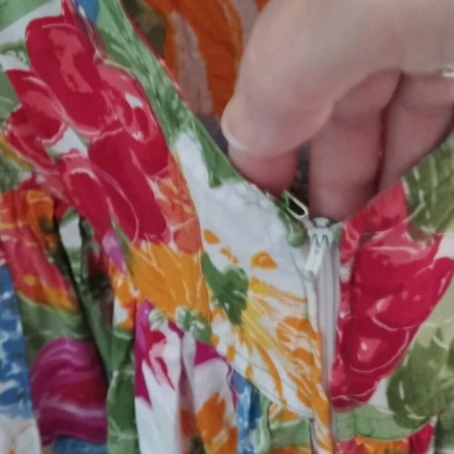 Καλοκαιρινό φόρεμα floral σαν καινούργιο, πολύχρωμο, μέγεθος L