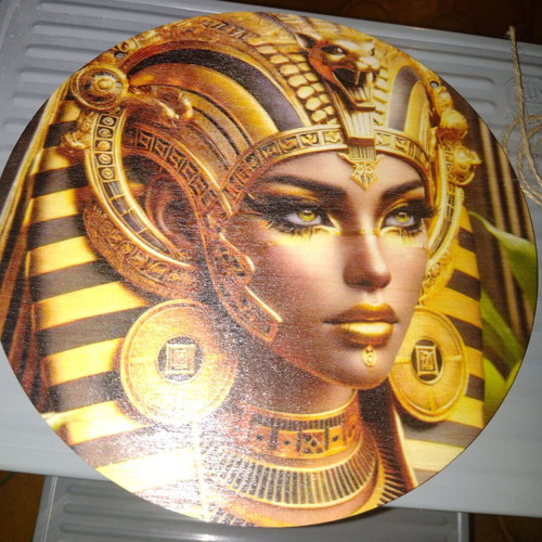 Egyptian Queen new art deco wooden decoration 20x20 cm