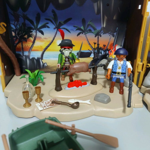 Playmobil Pirate Carrying Case like new