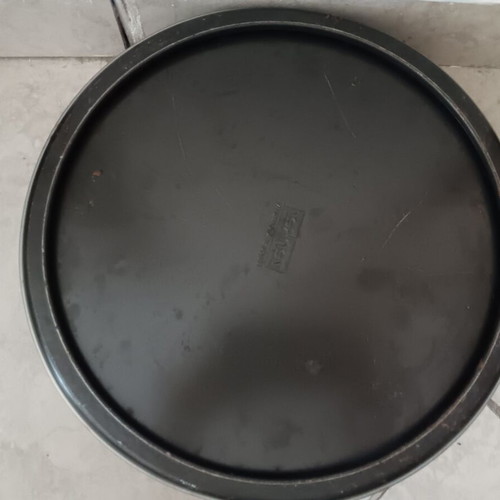 Cake pan used, springform