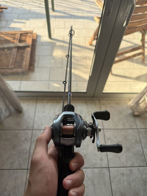 Καλάμι ψαρέματος baitcasting 2,1 μέτρα, βάρος 1-5