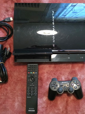 PlayStation 3 collectible console used 60 GB backward compatible with PS1, PS2, PS3