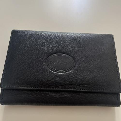 Australia Vintage Wallet like new, black leather