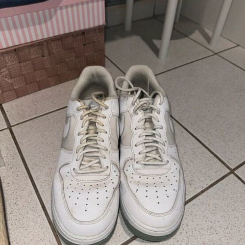 Nike Airforce used white sneakers size 43.5