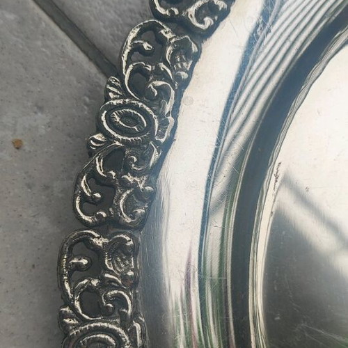 Silver-plated vintage serving trays used, set of 2, 32.5 & 33 cm