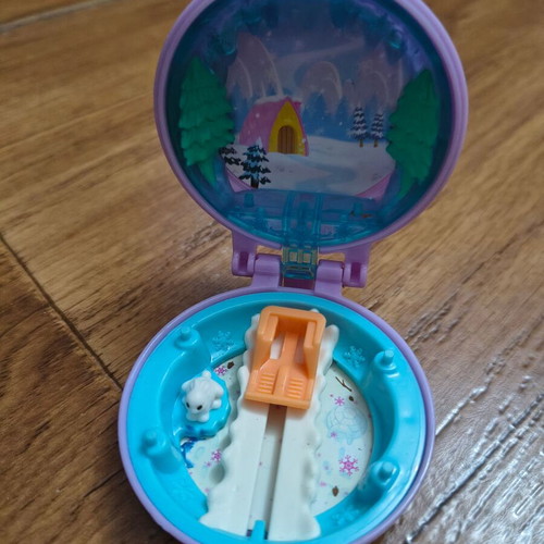 Mini Polly Pocket Snow Winter Toy used