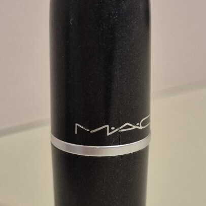 MAC Satin Lipstick Rebel new, classic berry shade