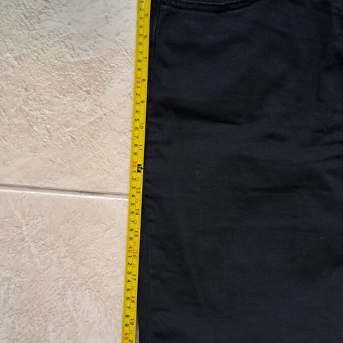 Black denim pencil skirt like new, one size