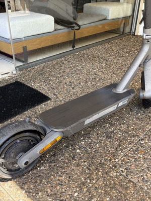 Xiaomi Electric Scooter 4 Ultra πολύ καλή κατάσταση, 464 χλμ, 16 φορτίσεις