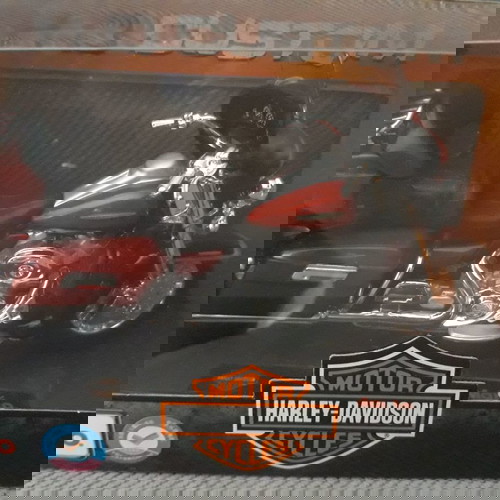 Кола Харли Дейвидсън 2013 FLHTK Електра Глайд 1:18