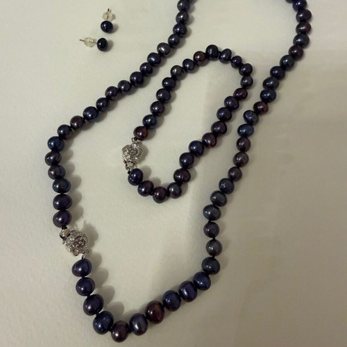 Zenzhu pearl set like new, purple