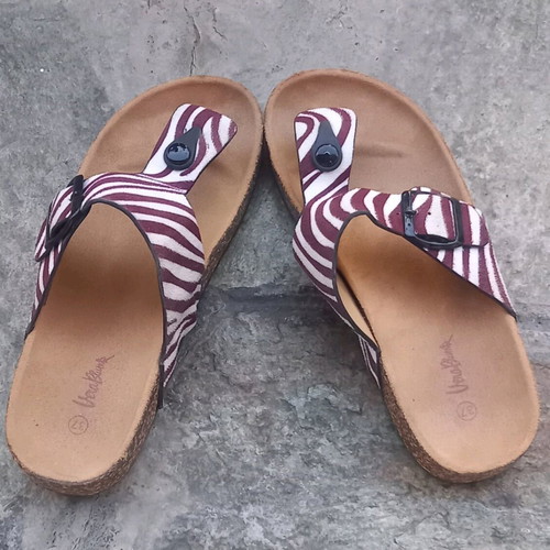 Slippers zebra suede like new, size 37