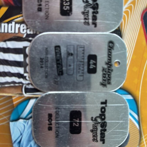 Totti, Suarez, Ribery collectible caps new