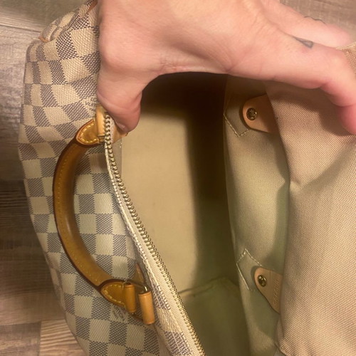 Louis Vuitton Speedy 30 used handbag