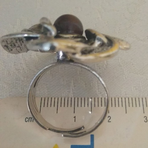 Ring with purple stones like new, adjustable opening