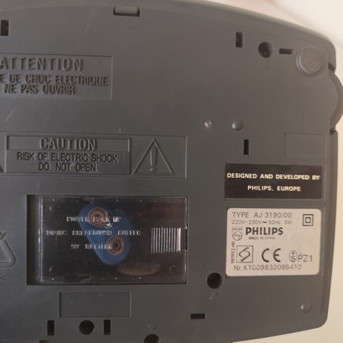 Philips AJ3190/00 digital table radio alarm clock used