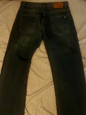 Dickies dark blue jeans, size W32/L32