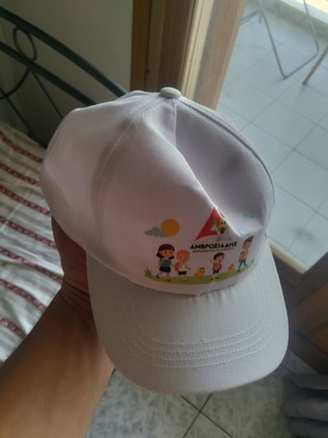 Children's hat white, like new, size M