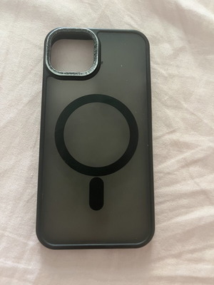 iPhone transparent case with MagSafe