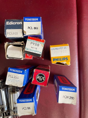 Radio tubes new, pack of 30 pieces
