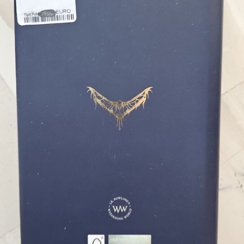 Fantastic Beasts and Where to Find Them hardcover like new, English