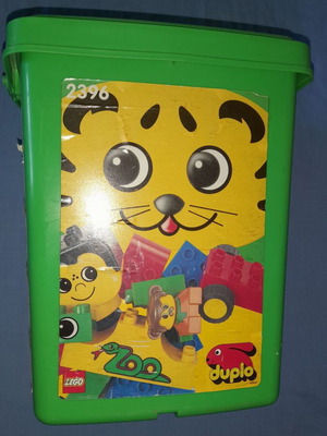Lego Duplo 2396 Extra Large Bucket vintage set, 120 pieces