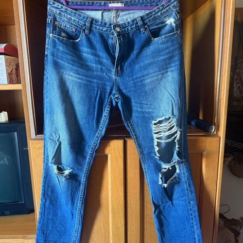 Pull & Bear jeans new with knee rips, size L