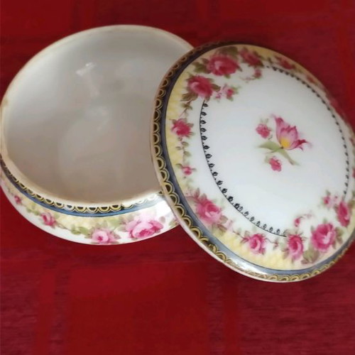 Antique KPM bonbonniere used 1950-1960 from Germany
