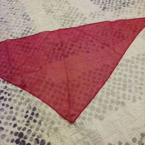 Scarf like new, red, 77x50x50 cm