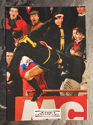 Jersey Nostalgia Cart Postale new Cantona Legendary Kick