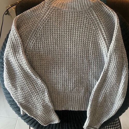 American Eagle sweater grey XS like new