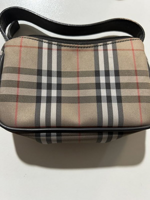 Burberry τσαντάκι σαν καινούργιο, άσπρο και μπεζ, 15cm x 10cm