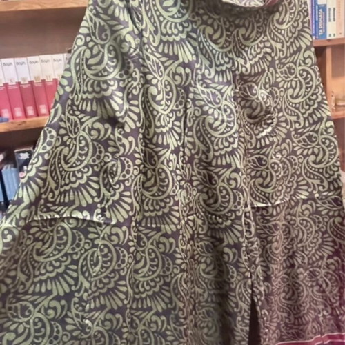 Boho pants one size like new, green with paisley pattern