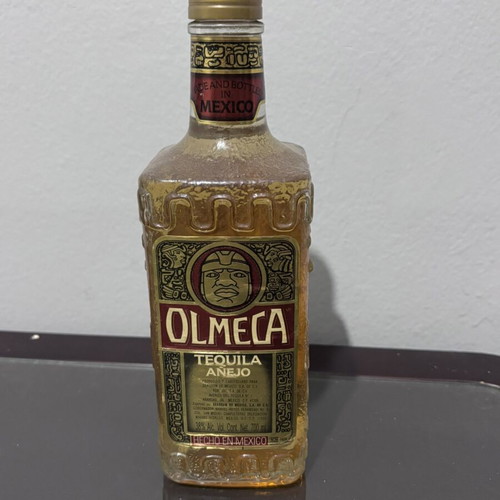 Olmeca Tequila Añejo premium aged tequila like new