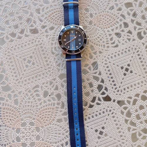 Skmei men's wristwatch, dark and light blue