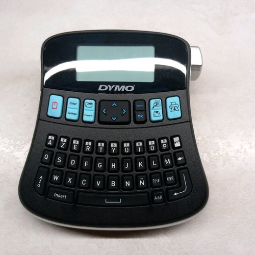 Dymo 210D label maker like new with power adapter and Greek support