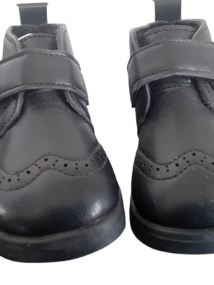 Leather baby boots size 22 new