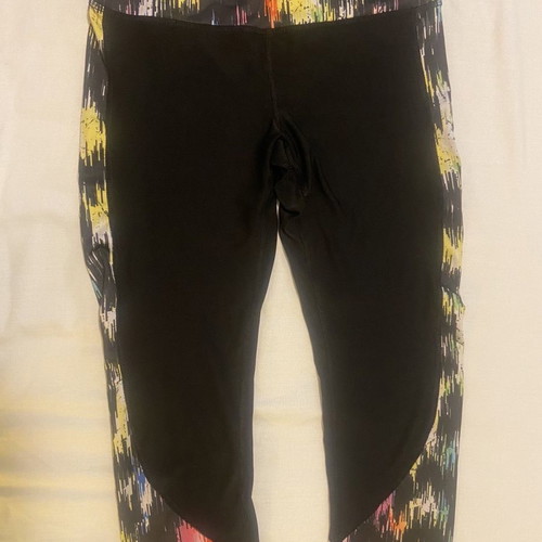 Velocity capri sports leggings used, size S