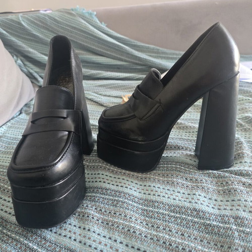 Women's winter platform shoes size 38, black