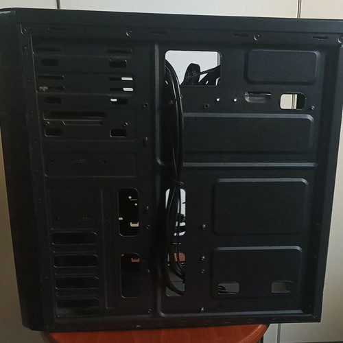 Quest Mini Tower with FORCE DR-8500BTX 500W power supply like new